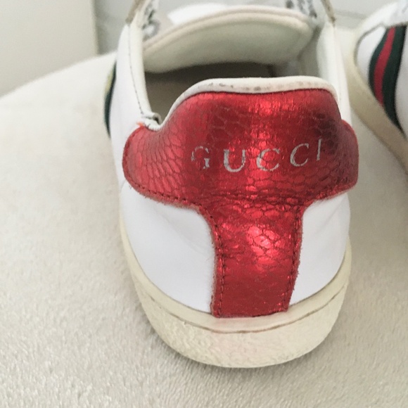 SOLD - Authentic Gucci Women’s Ace Sneakers Strip Bee White Leather - Picture 3 of 16